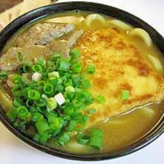 簡単でスタミナたっぷり。カレー肉うどん